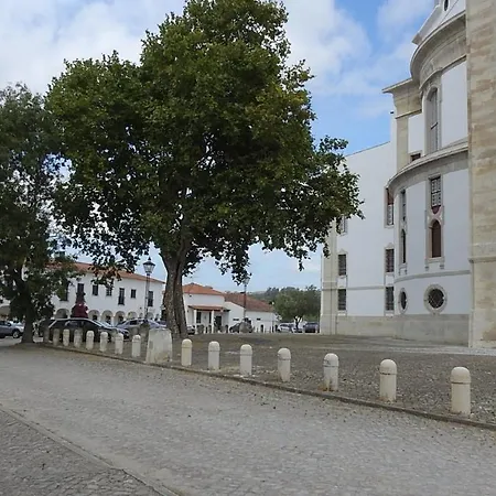 Do Senhor Da Pedra Konukevi Óbidos